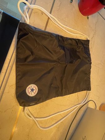 Converse Turnbeutel - Praktisch für Sport & Freizeit!