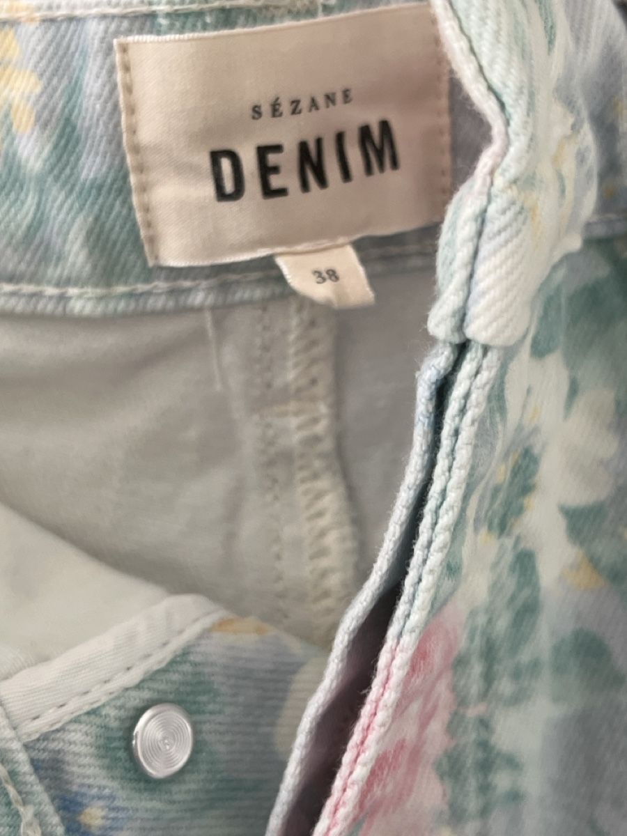 Sezane Jeans: Shorts sezane  – Usato da Rüschlikon venduto da La_Mode 4