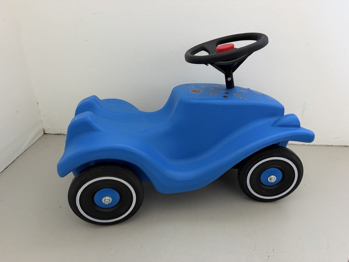 Big Véhicules pour enfants: Blauer Bobbycar – D'occasion à Bubendorf par glitchCat 2