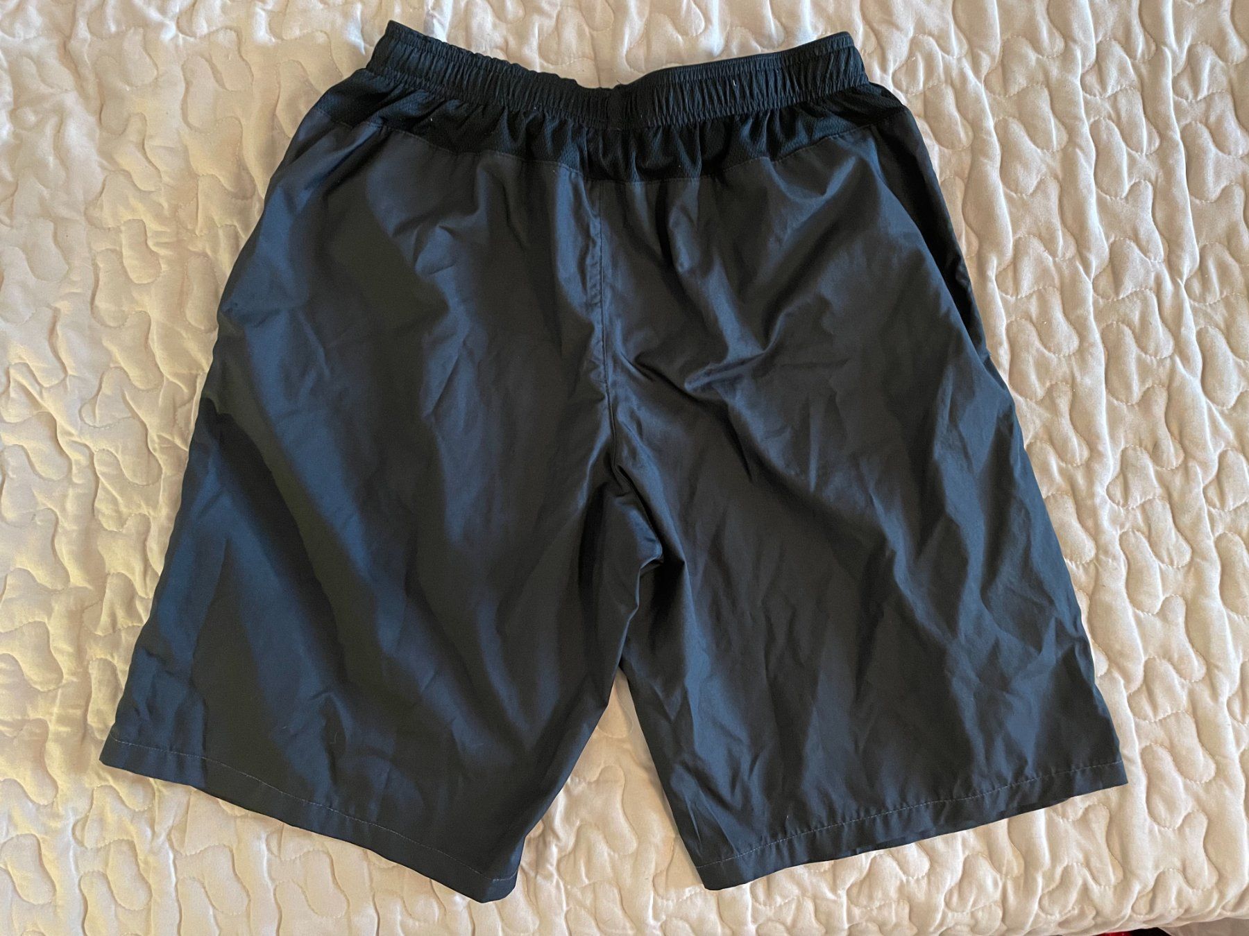 Pantaloni: Manchester United - Black Shorts – Usato da Chiasso venduto da Er_Mon 1