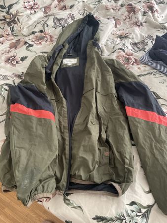 Veste légère Pull&Bear kaki, taille M – Idéale automne!