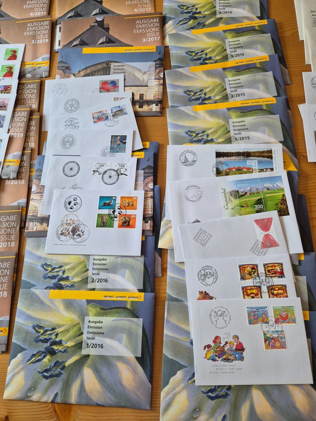 Tutti i francobolli: CH-FDC in Original Verpackung 2012-2021 gem. Bilder – Usato da Oberuzwil venduto da ceeg7 6
