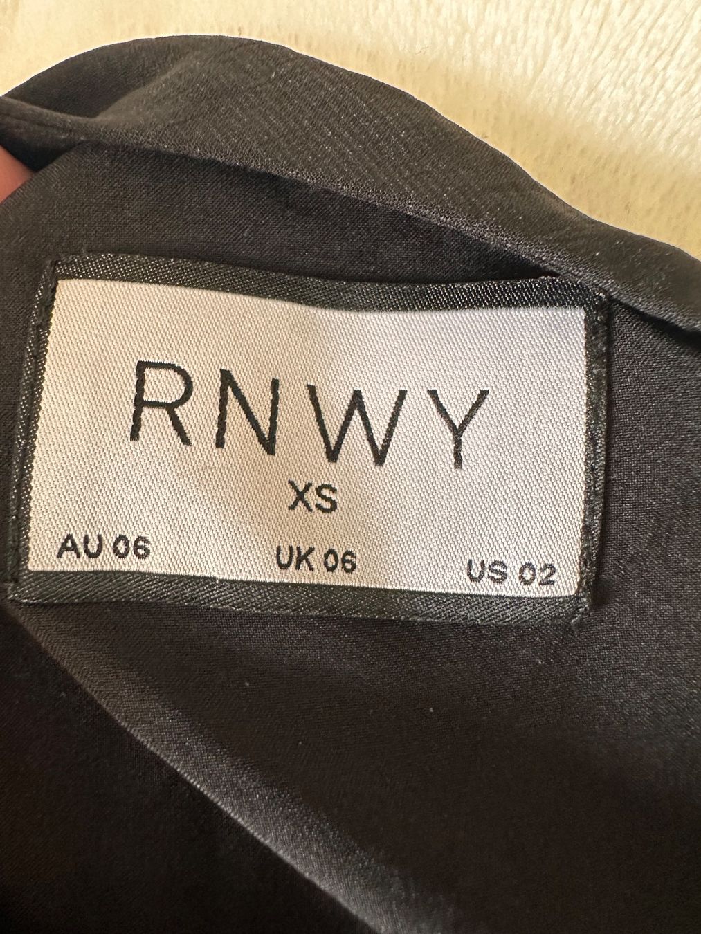 Vestiti: Kleid schwarz elegant Gr.XS – Usato da Dübendorf venduto da bol_h67v 2