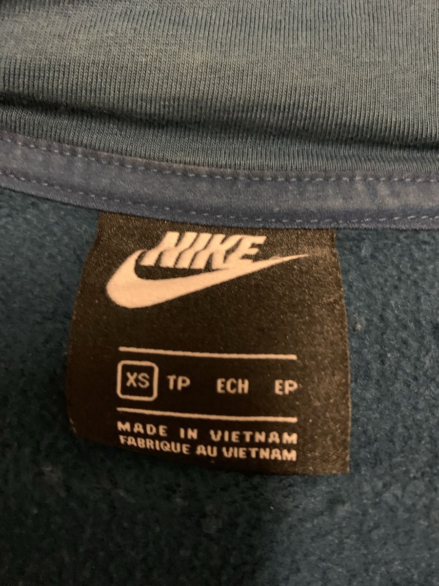 Nike Vestes: Jacke Nike  – D'occasion à Frauenfeld par maggia5 2