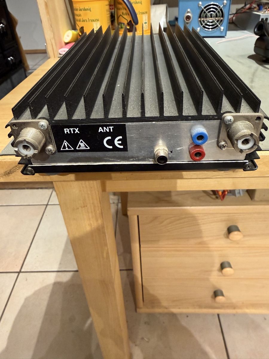 Technique de radiocom: RM Funkverstärker Linear Amplifier – D'occasion à Lützelflüh-Goldbach par Wurschdsalat 1
