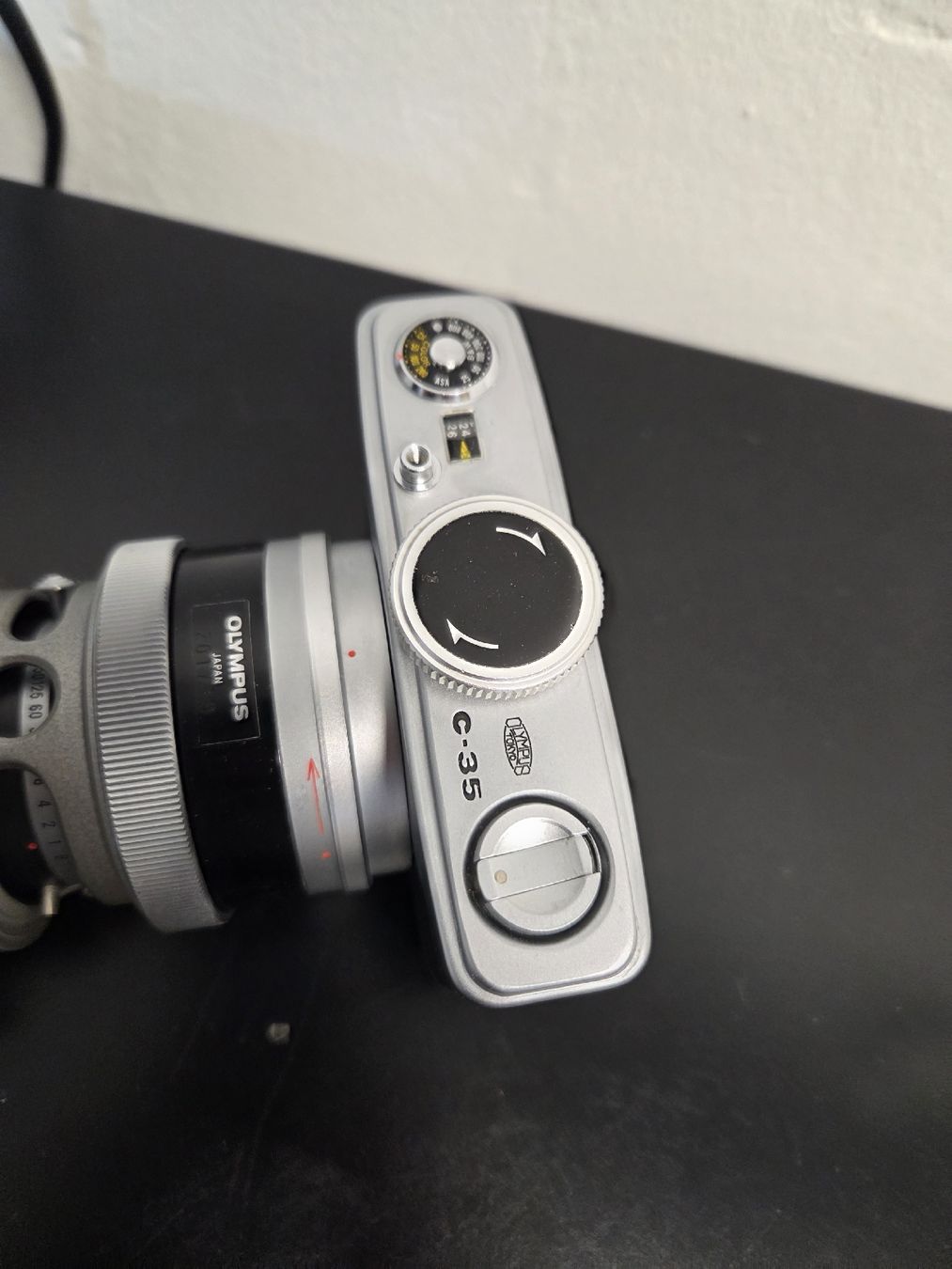 Unità & Adattatore: Olympus C-35 mit PM-10M Mikroskop Adapter – Usato da Dietikon venduto da Allegra34 3