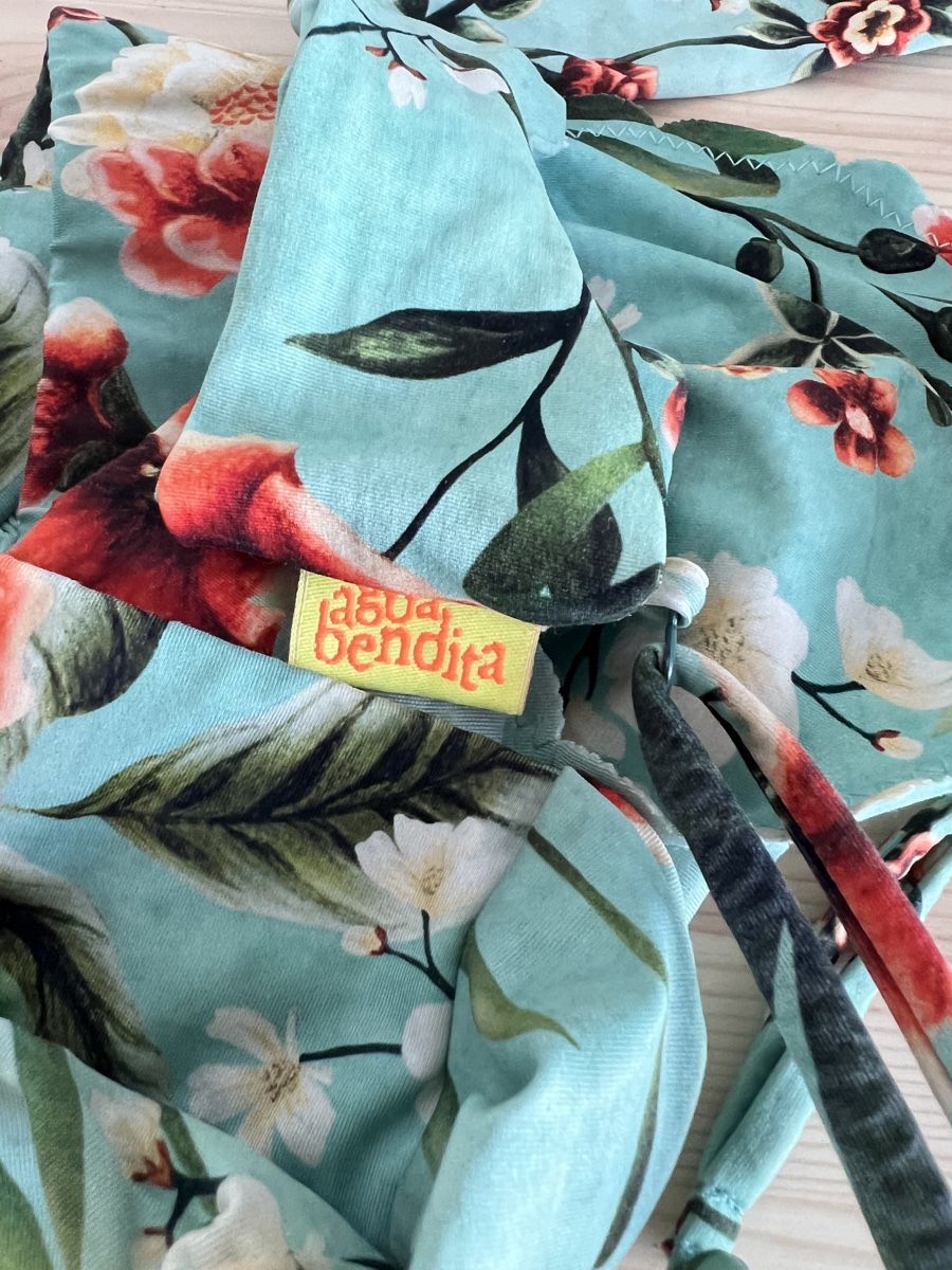 Costumi da bagno & Bikini: Agua bendita floral bikini- size M – Usato da Zug venduto da Marigabrielle 5
