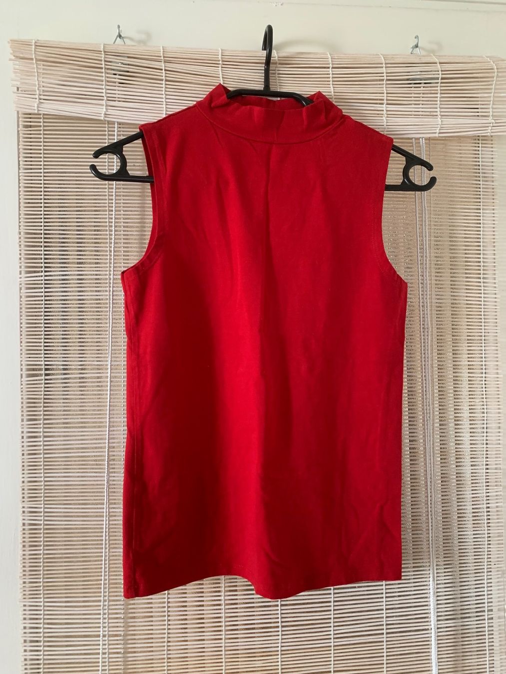 Tally Weijl Top: Col roulé sans manche rouge – Nuovo (secondo la descrizione) da Montreux venduto da iza_peche8