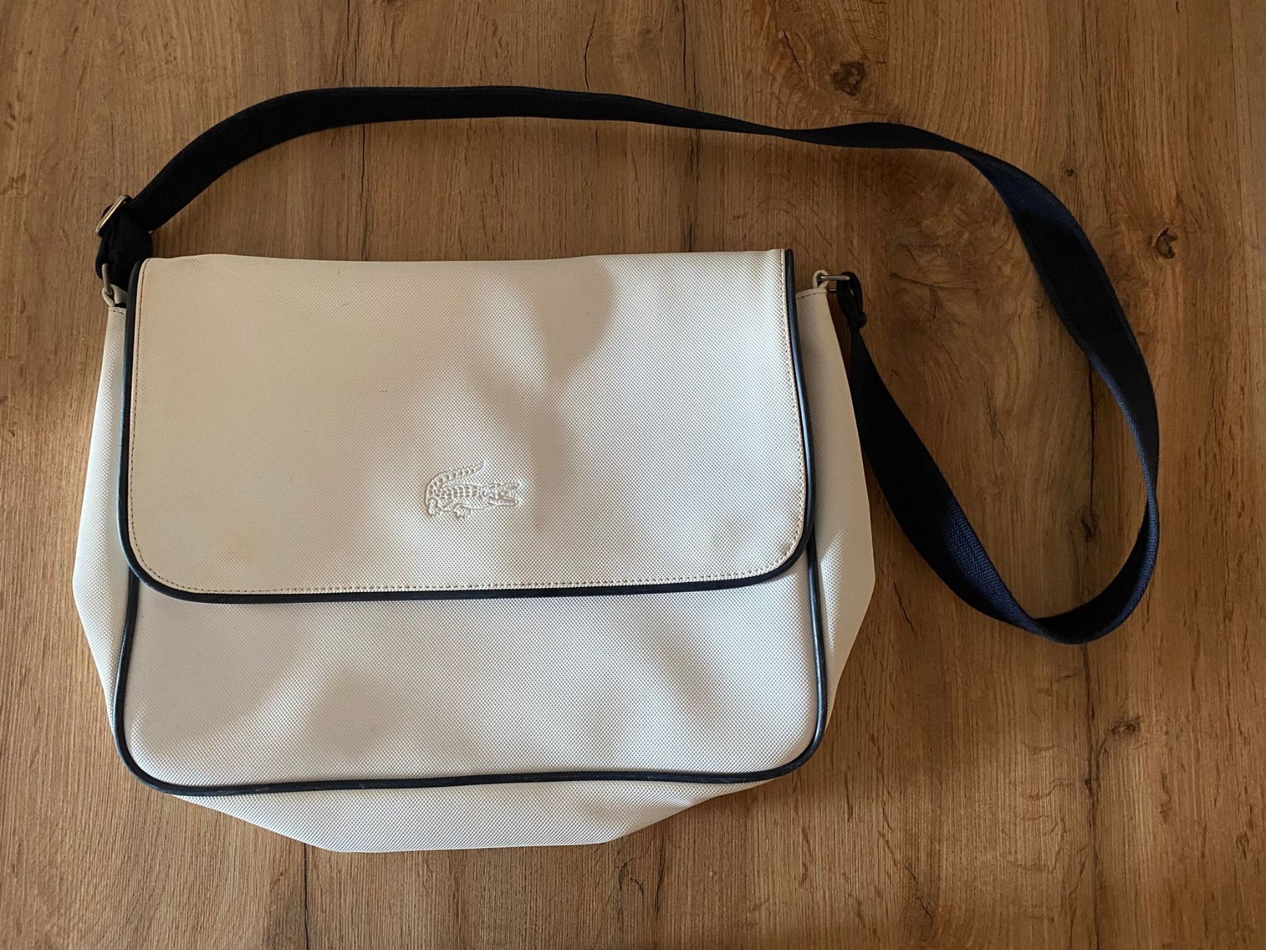 Lacoste Borse: LACOSTE Umhängetasche – Usato da Uster venduto da faandrei
