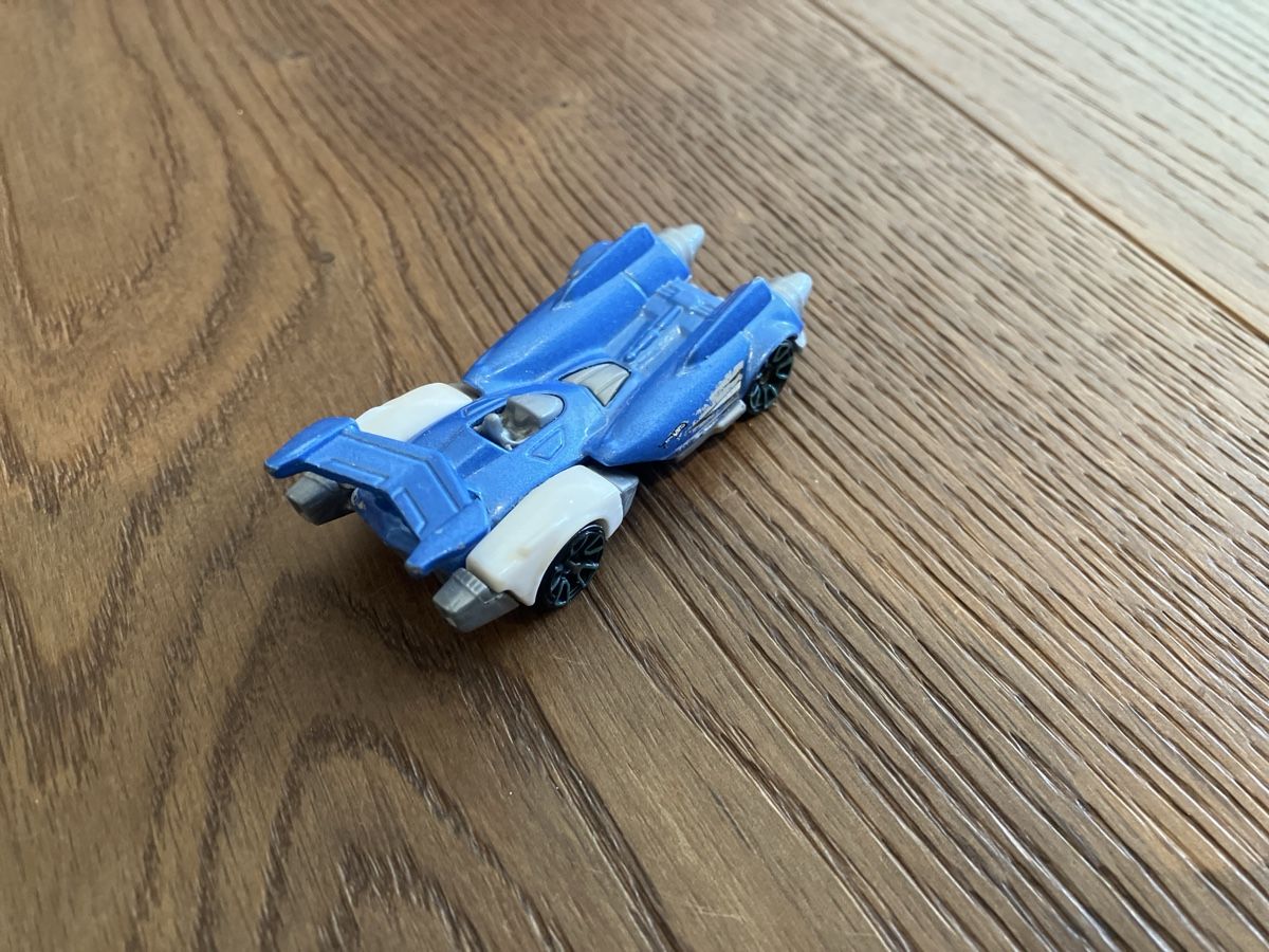 Hot Wheels Giocattoli: Hotwheels ollie rocket  – Usato da Luzern venduto da tra_t8h7 1