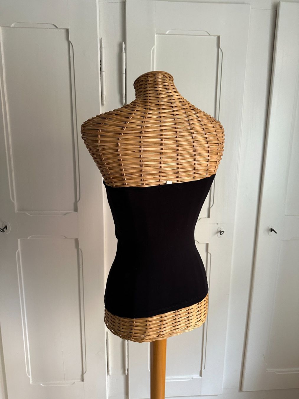 H&M Tops: Bustier-Top schwarz XS – D'occasion à Zürich par Diazaio 2