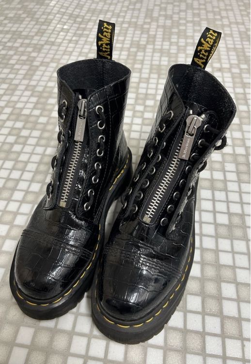 Dr. Martens 1490 Bex Plateau Kroko Lack Gr. 41 Kaufen auf Ricardo