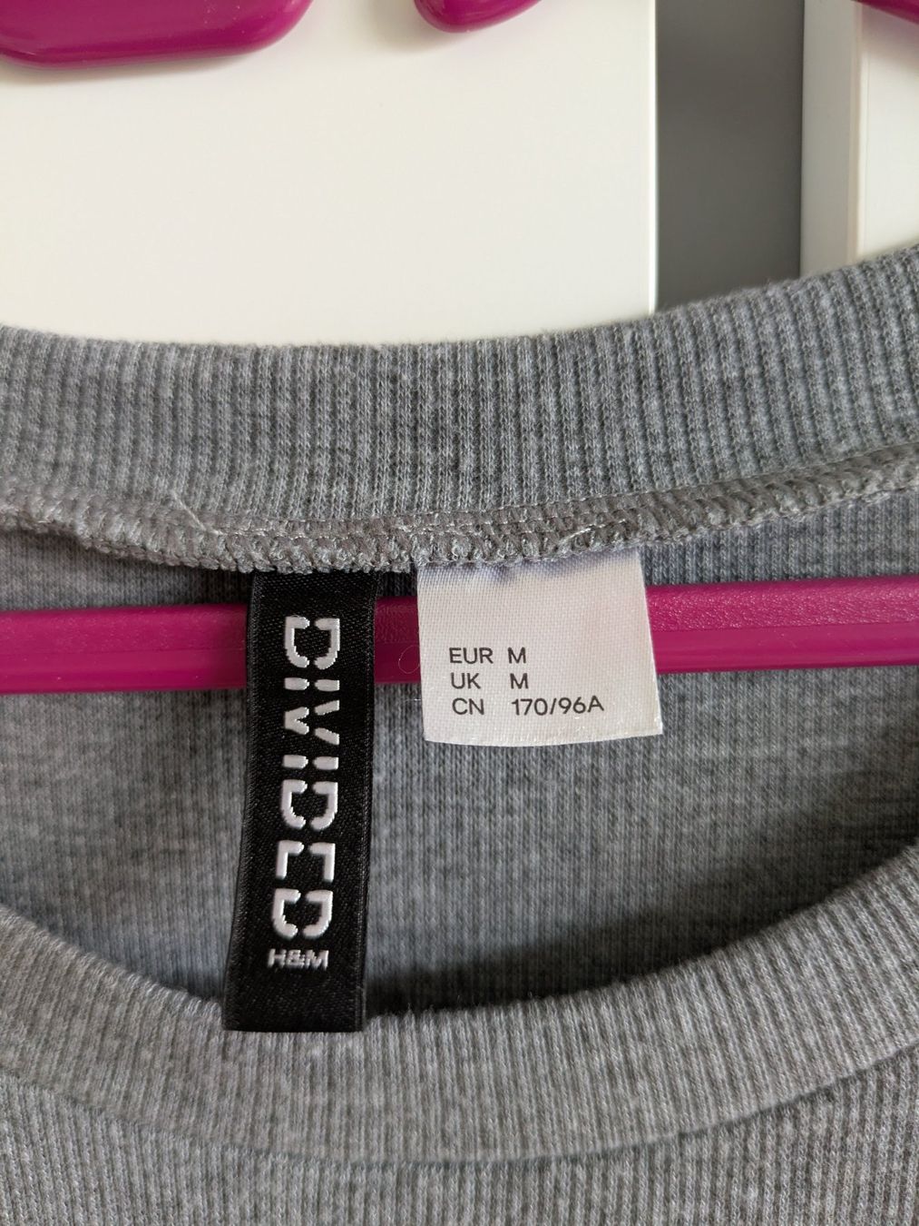 H&M Kleider: graues Kleid Grösse M guter Zustand – Gebraucht aus Teufen AR von eva_6s5f 2