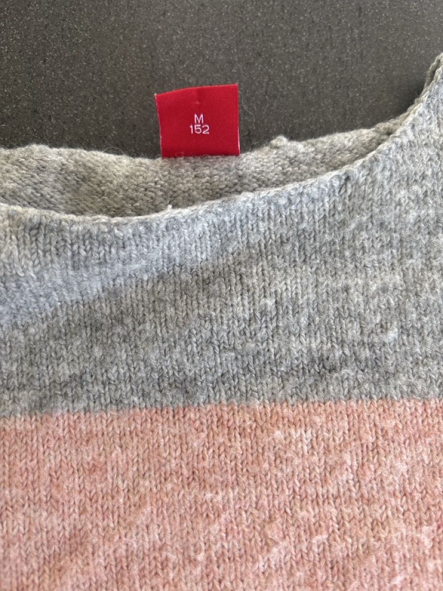 S.Oliver Maglioni & Felpe: S.Oliver Mädchen Strickpullover Gr. 152 – Usato da Wilen b. Wil venduto da b-mountain 2