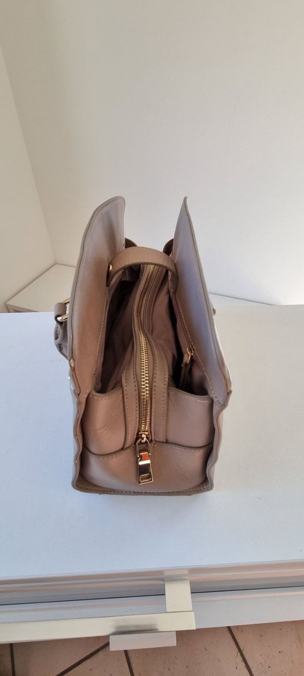 C&A Sacs & sacs à dos: Bag – D'occasion à Mendrisio par ann_d9pf 2