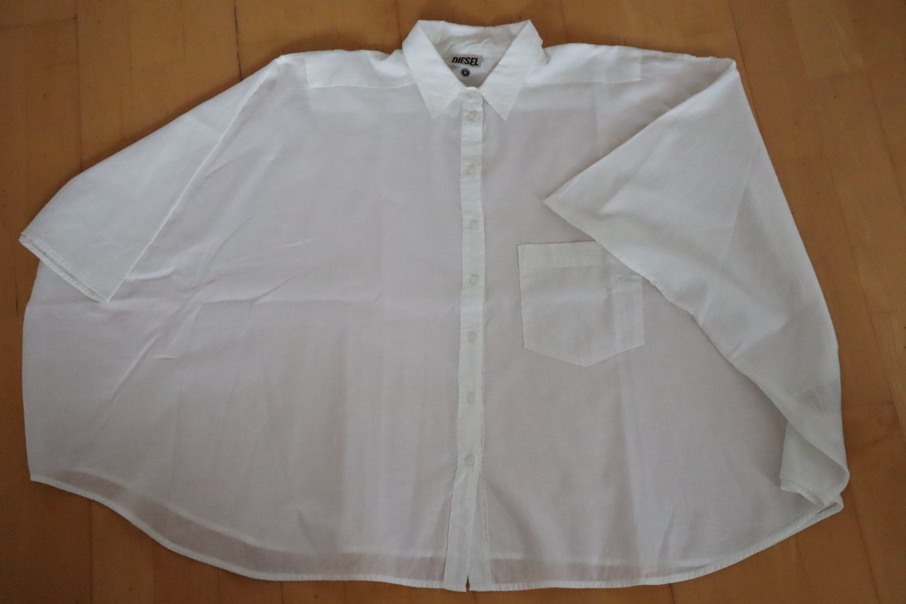 Diesel Camicette: Oversize Bluse Diesel, One Size, 100% Baumwolle – Nuovo (secondo la descrizione) da Wattwil venduto da diamant1 7