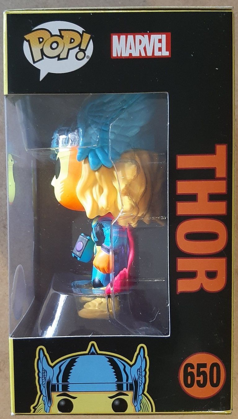 Funko Statuette: Funko Pop Marvel Thor Black Light – Nuovo e nell'imballaggio originale da Montet (Glâne) venduto da KOADA 4