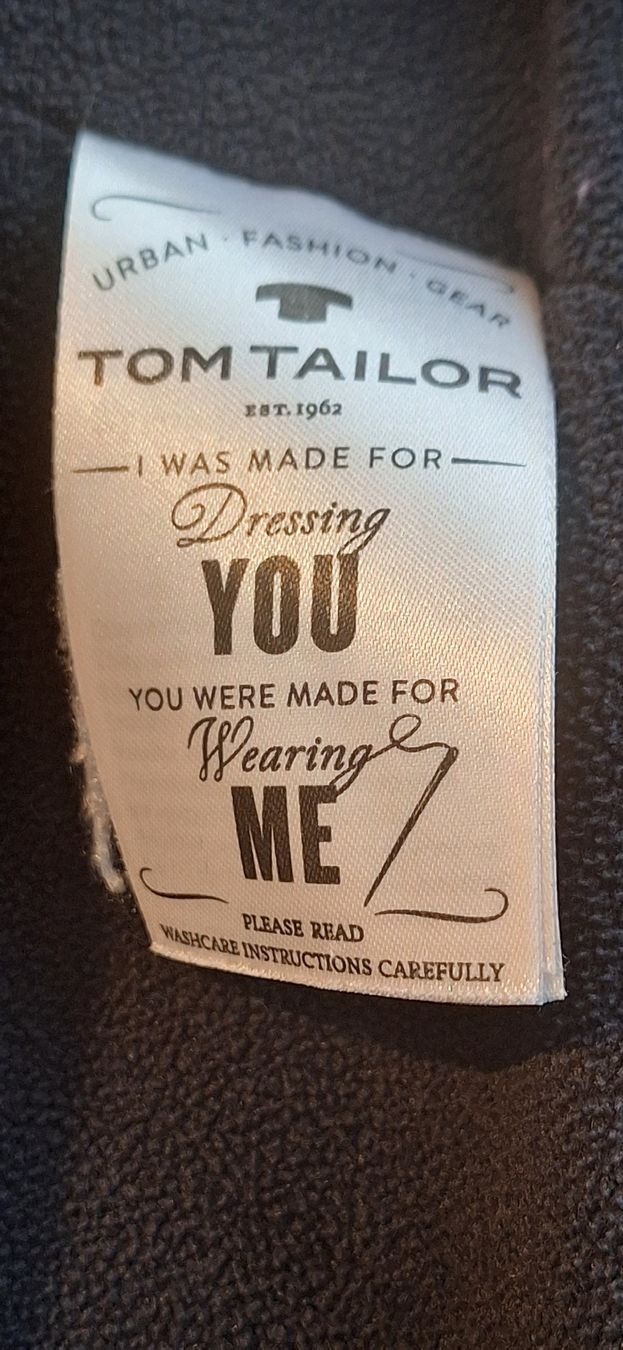 Tom Tailor Giacche & Cappotti: Tom Tailor Mädchen Daunenjacke mit Kapuze  Grösse L – Usato da Hofstetten SO venduto da morgana71 3
