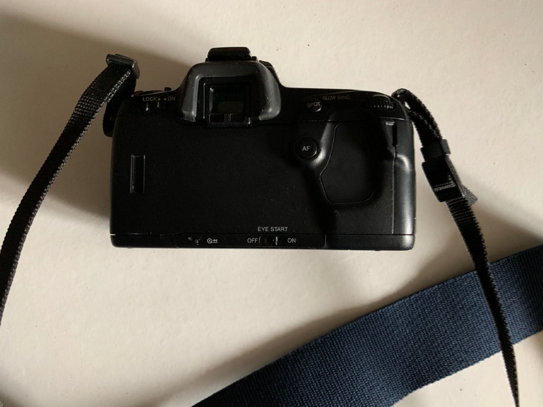 Minolta Fotocamera: MINOLTA Kamera mit Objektiv – Usato da Arch venduto da Karibu19 1