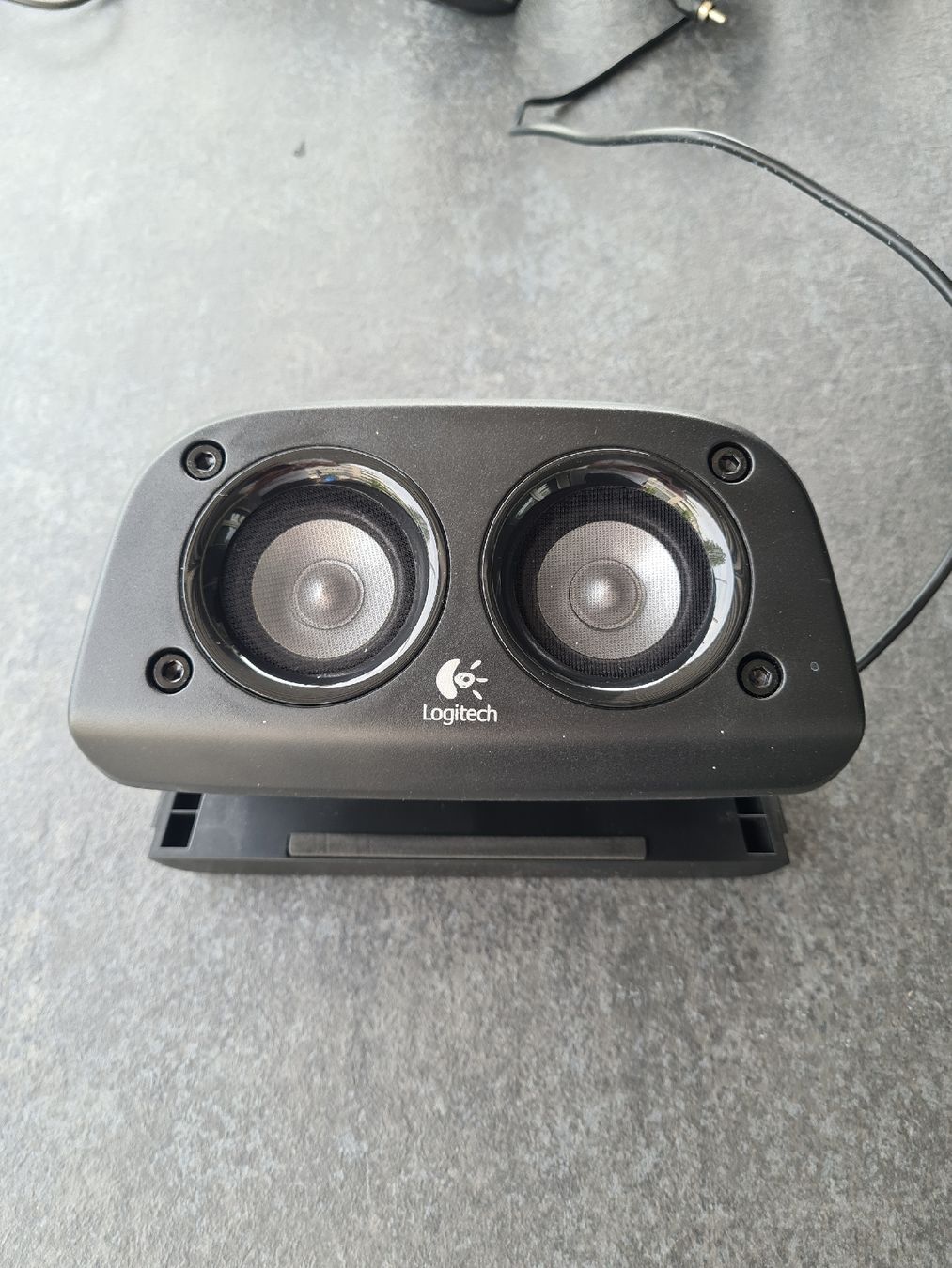 Logitech Heimkino: Logitech 5.1 Surround Sound Speakers Z506 – Gebraucht aus St. Gallenkappel von  4