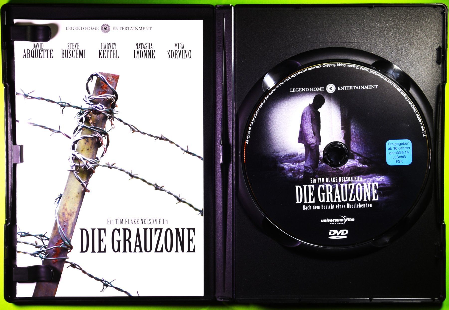 Tutti i DVDs: DIE GRAUZONE - NACH DEM BERICHT EINES ÜBERLEBENDEN ! – Nuovo (secondo la descrizione) da Luzern venduto da piro12 4