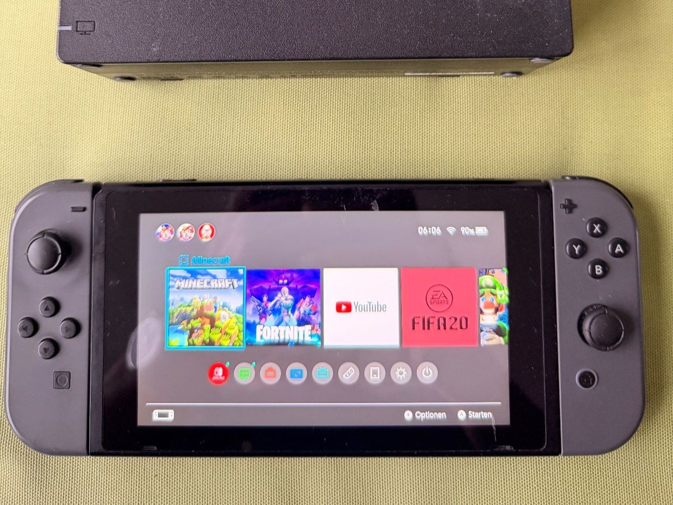 Nintendo Console: Nintendo Switch Set + 2 Spiele + Controller & Schutzhülle – Usato da Zürich venduto da lucanati71