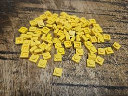 lego 3024 lot 100 pièces Yellow Plate 1 x 1