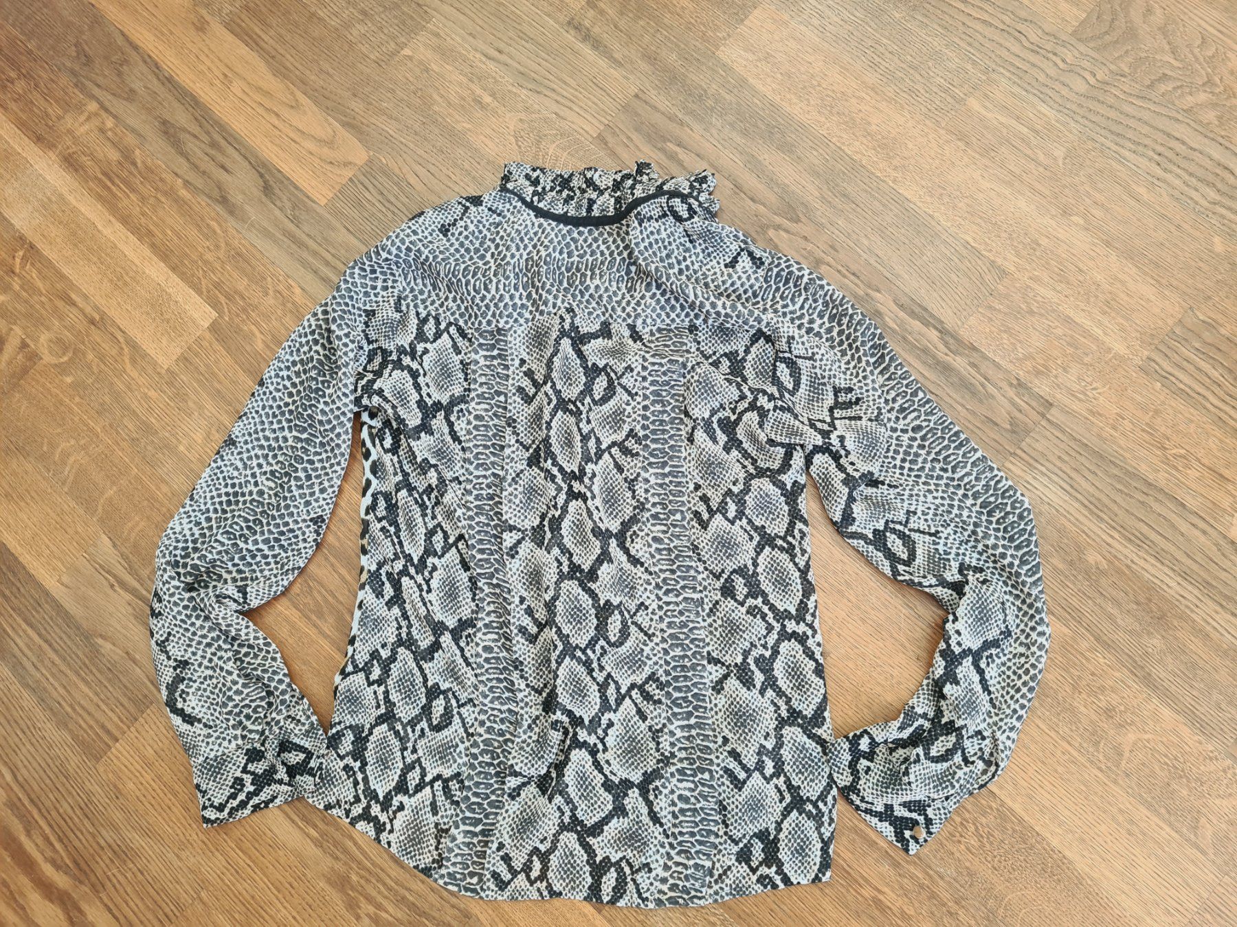 Claudie Pierlot Camicette: CLAUDIE PIERLOT blouse – Usato da Zürich venduto da monadiederich 1