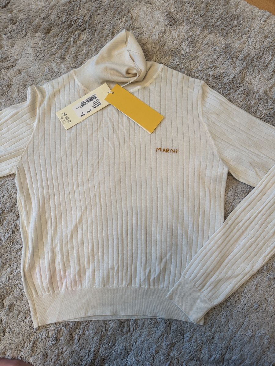 Marni Pullover & Sweatshirts: MARNI – Neu und originalverpackt aus Sattel von Zlata1 2