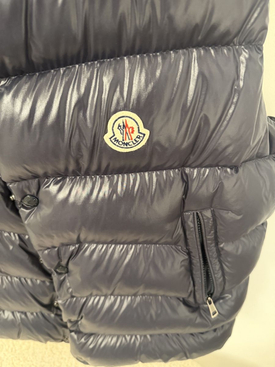 Moncler Gilet & Giacche: Moncler Weste navyblau Gr. 4 – Usato da Ehrendingen venduto da bamla 2