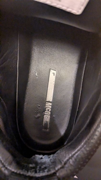 Alexander Mcqueen Scarpe da uomo: MCQ Alexander McQueen White Trainers, EU 42, Used Condition – Usato da Zürich venduto da zweisonn 8