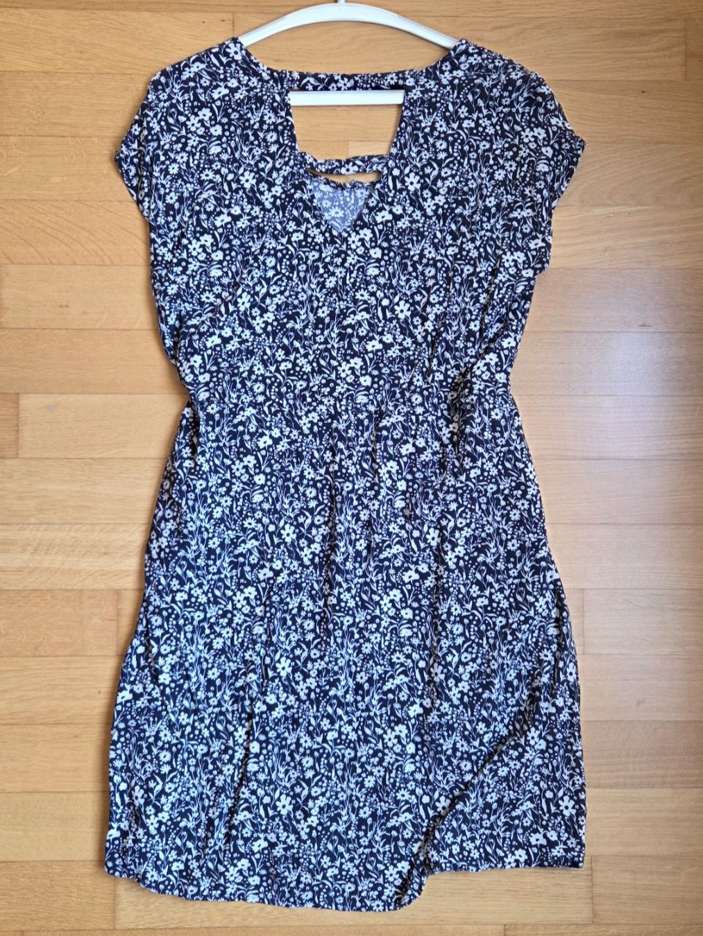 Tom Tailor Robes: Kleid Blumenmuster, S – D'occasion à Fislisbach par Maieriisli25 1