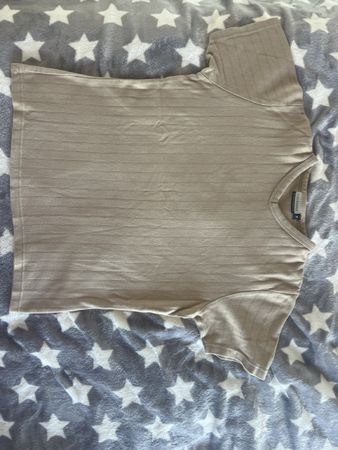 T-shirt homme Celio beige col V taille S bon état