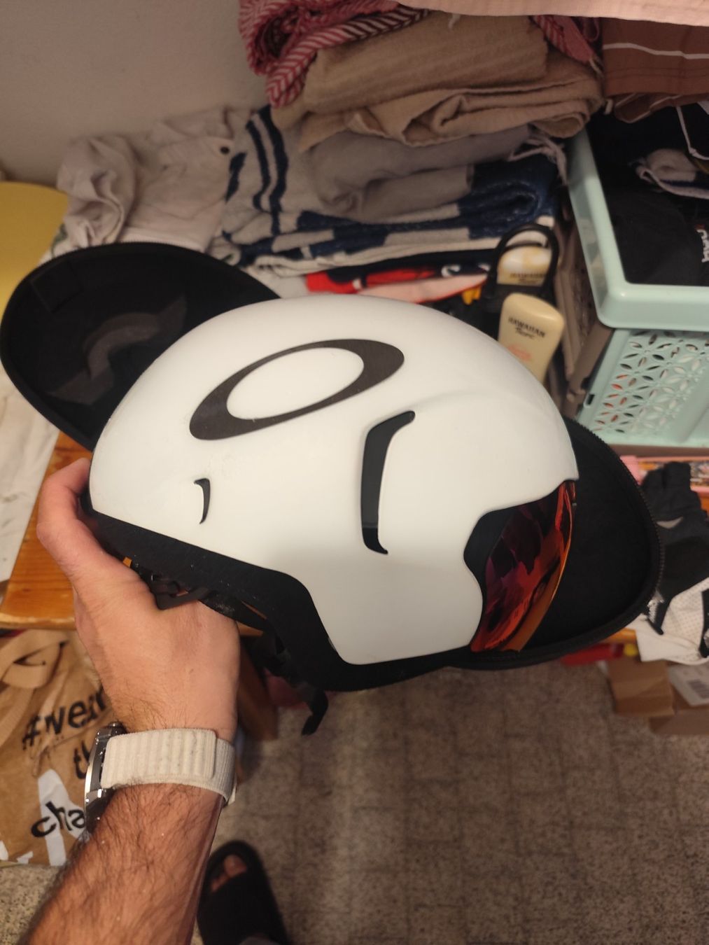 Oakley Casques: Oakley aero helm – D'occasion à Greifensee par mar_ngk5