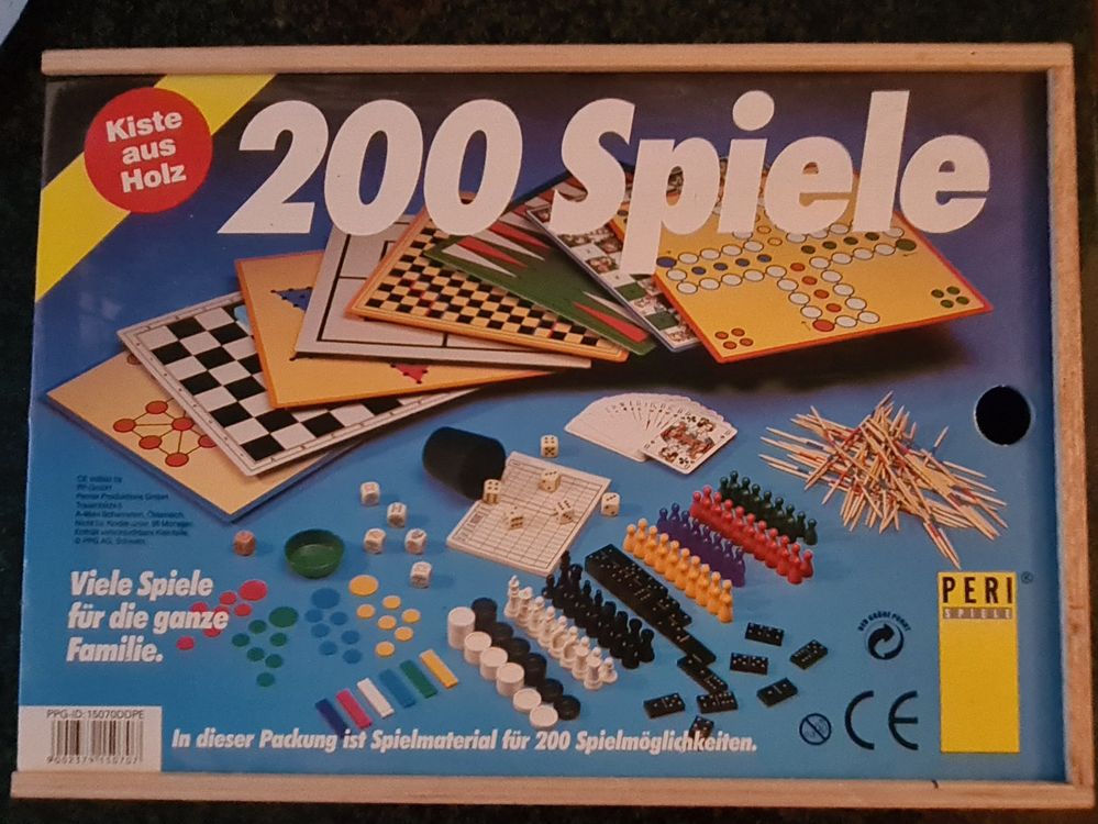 200 Klassiker Spiele In Schöner Holzbox Neuwertig Kaufen Auf Ricardo