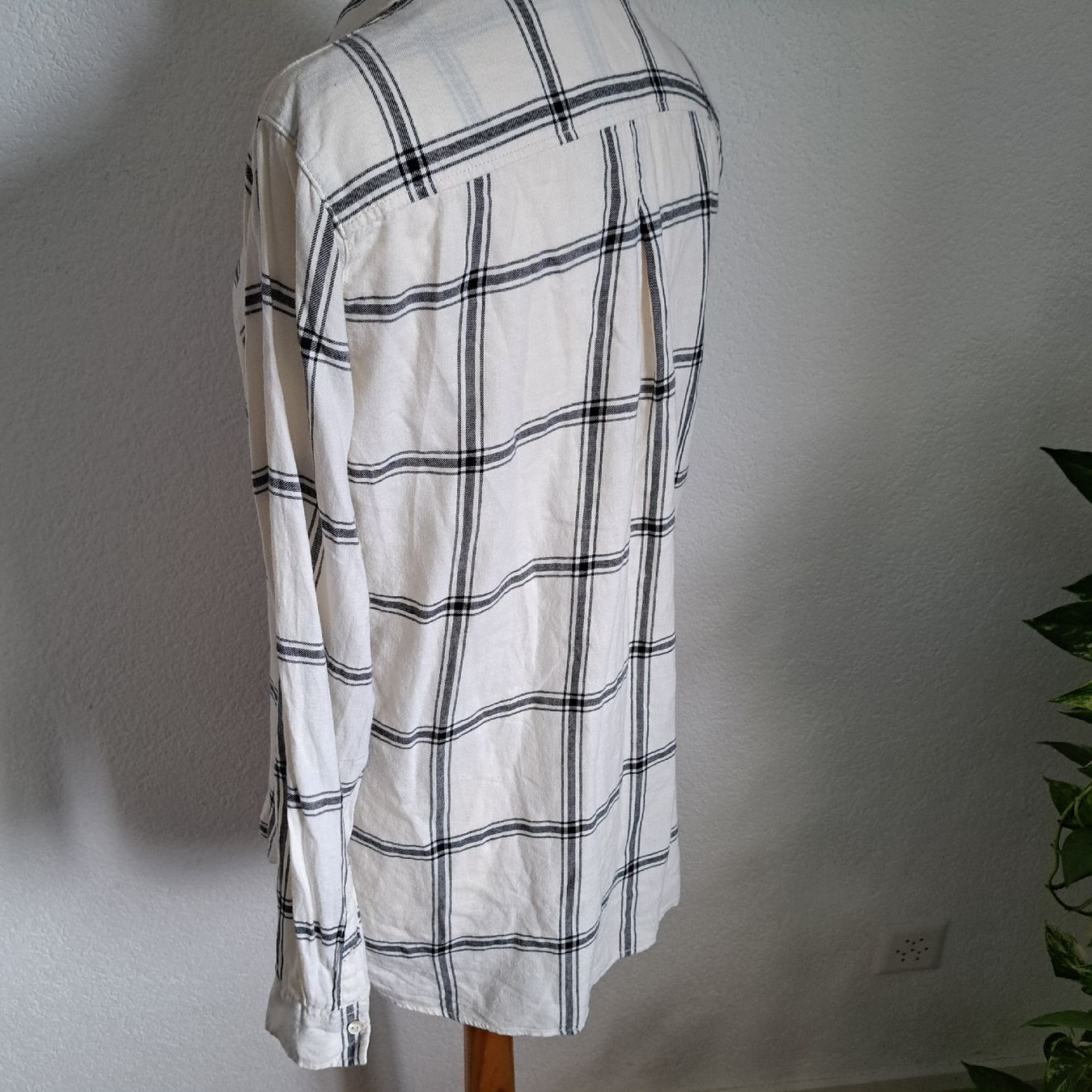 H&M Camicette: Trendige Bluse mit Karomuster, Grösse M – Usato da Kriegstetten venduto da Jakasi 1