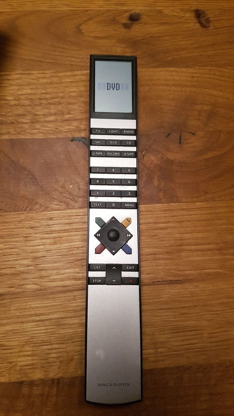 Bang & Olufsen Telecomandi: Bang&Olufsen Beo4 mit DVD Taste !! – Usato da Zürich venduto da Lina049 1