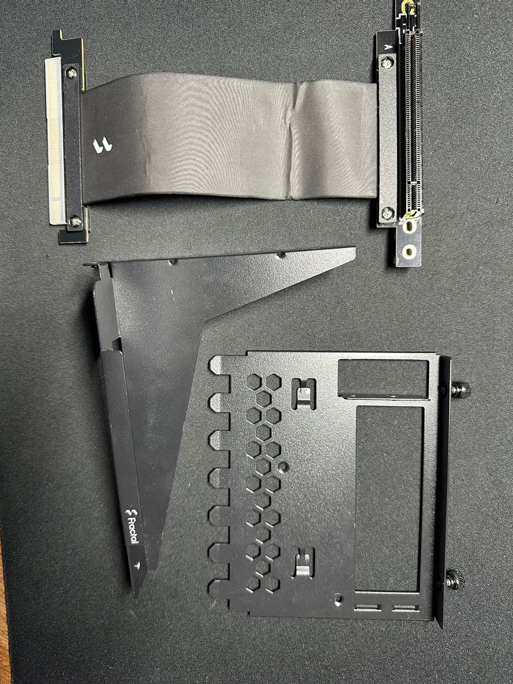 Schede grafiche: Vertikaler Grafikkartenhalter PCie 3.0 riser kabel – Usato da allschwil venduto da cs9_x8vn