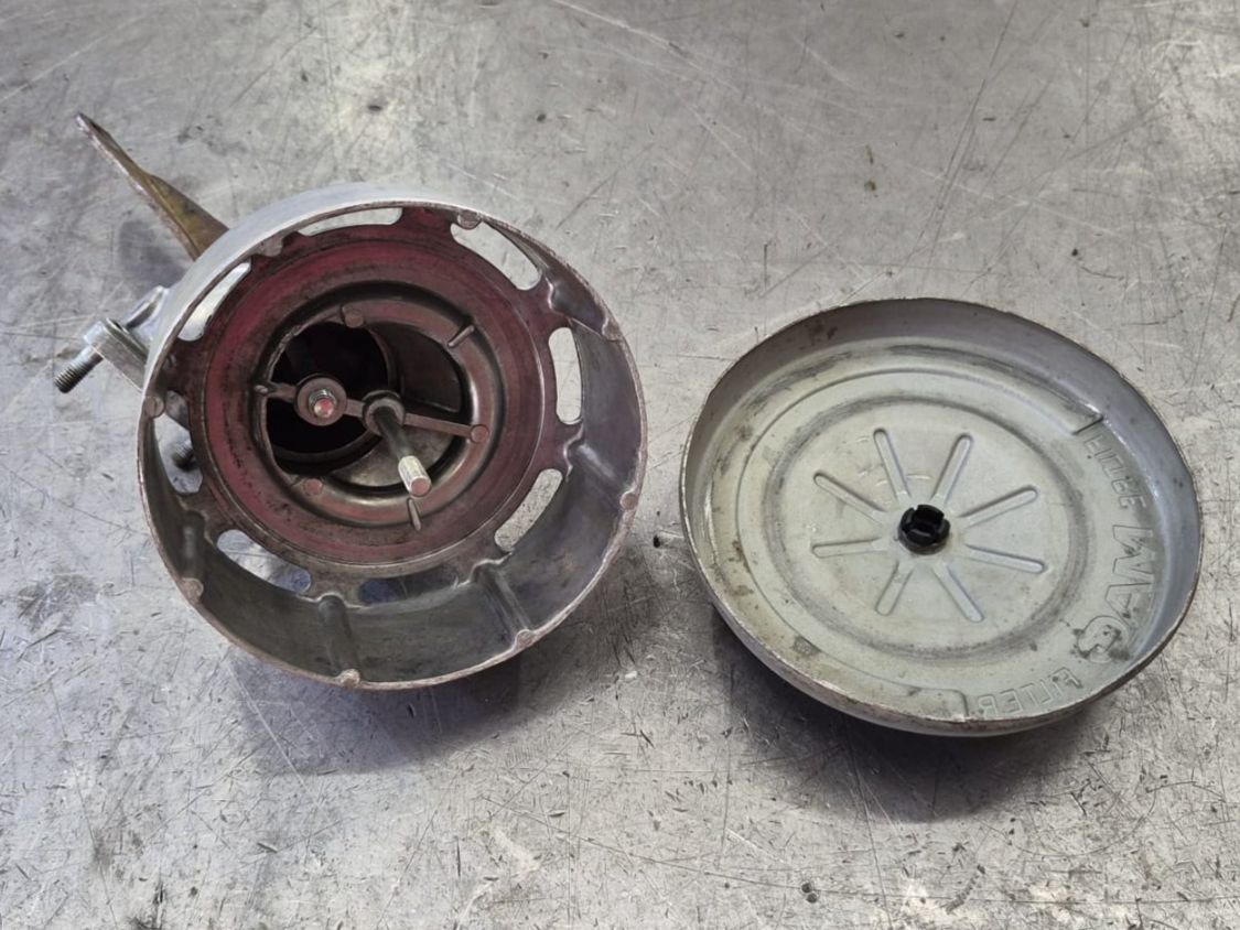 Motori: MAG Motor Luftfilter kpl. – Usato da Niederwil AG venduto da Maeder_AG 6
