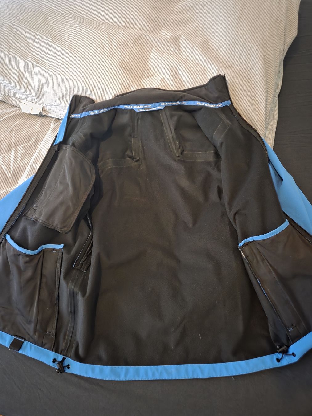 Helly Hansen Giacche: Helly Hansen Jacke, Gr. M/L 42/44 – Nuovo (secondo la descrizione) da Adlikon b.Regensdf venduto da che_xxb9 5