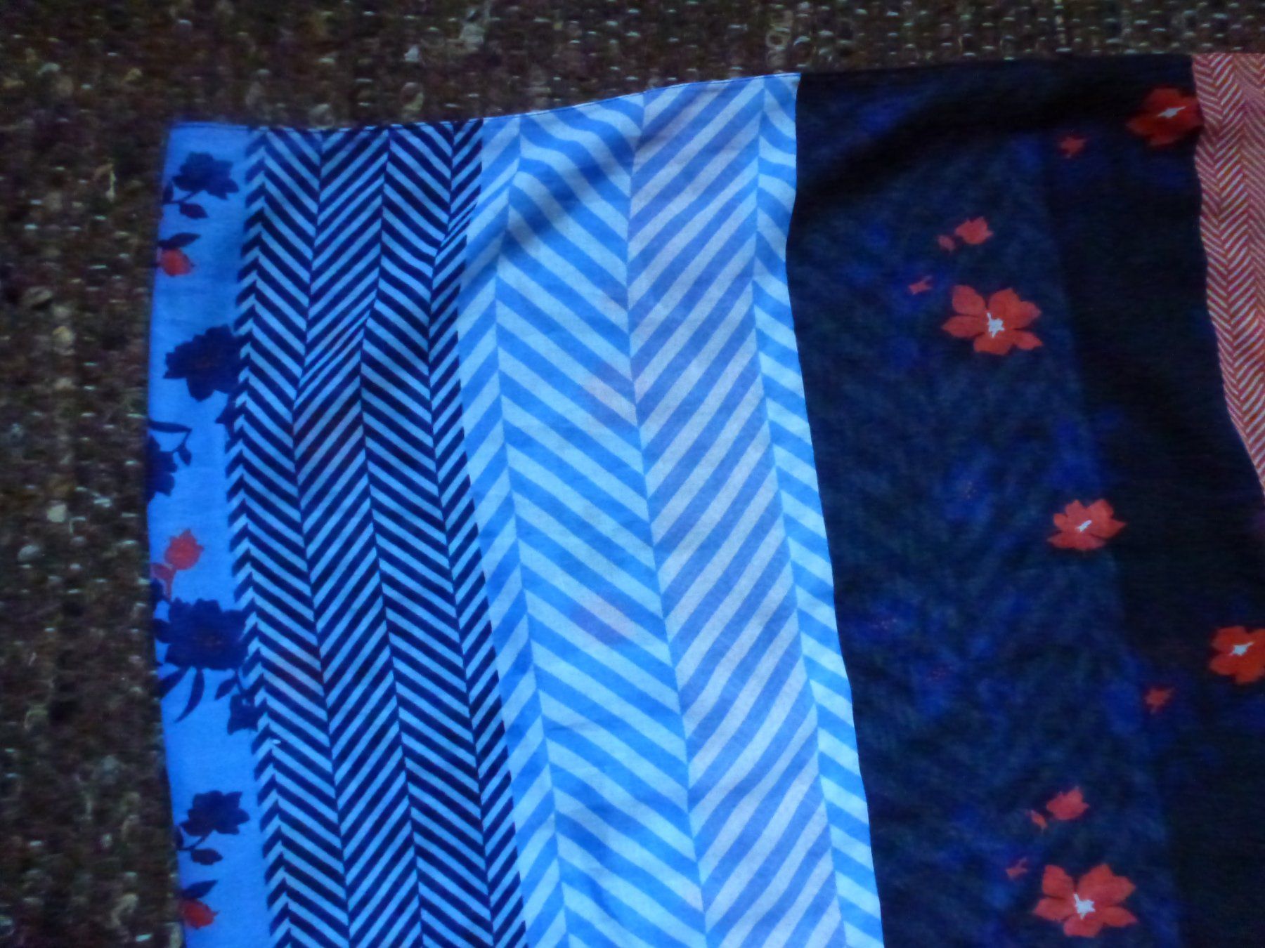 Tom Tailor Foulard & Sciarpe: Loop - Tom Tailor - One Size - 90 x 170 cm – Nuovo (secondo la descrizione) da Mühlrüti venduto da Dadadachs 1