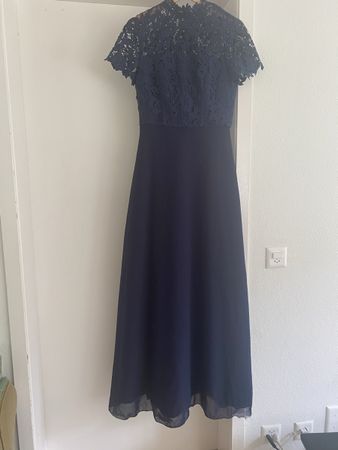 Chi Chi London Kleid, Grösse 38, Dunkelblaues Spitzenkleid