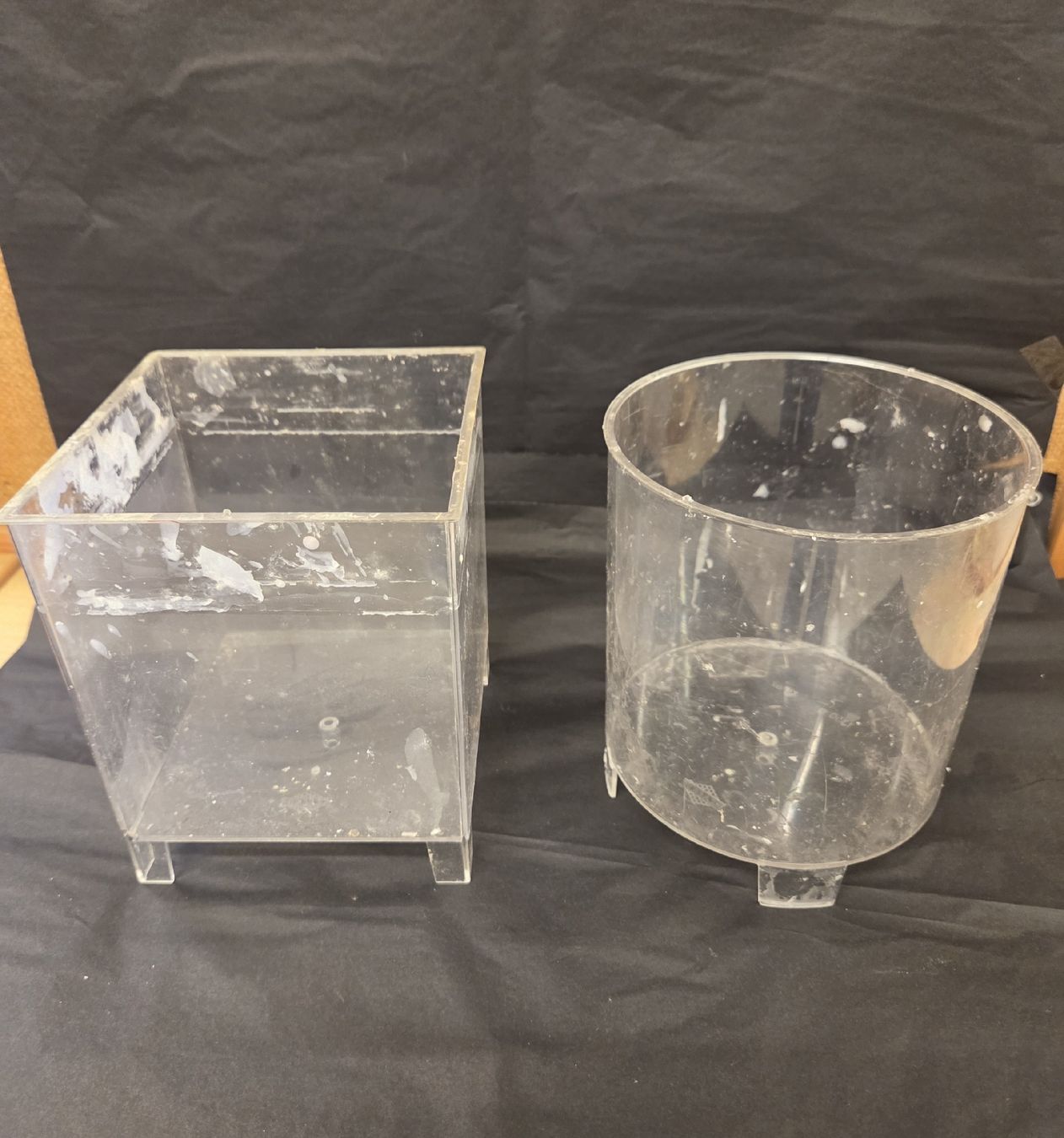 Contenitori & Simili: Zwei Giessformen Kunststoff transparent gebraucht – Usato da Lupfig venduto da olivenbaeumli