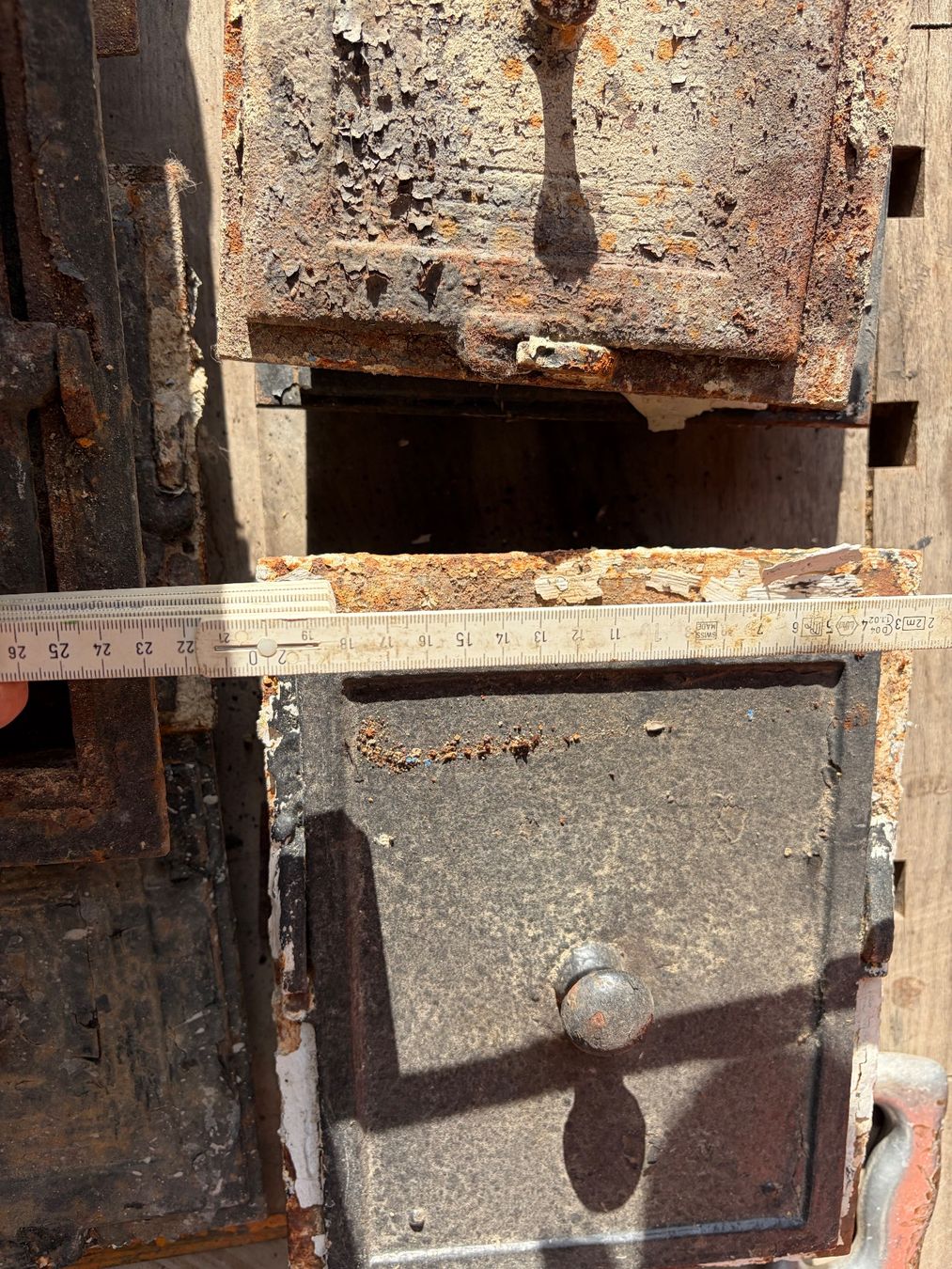 Porte: Metall Türchen – Usato da Uster venduto da dorni20 3