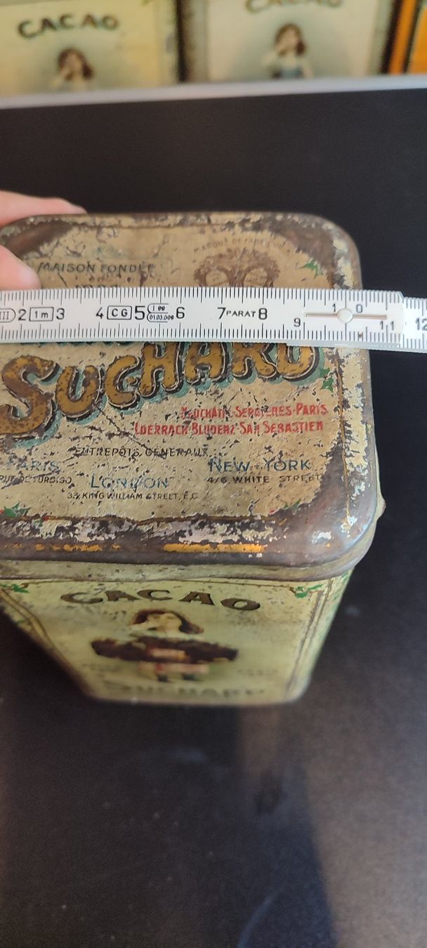 Suchard Barattoli: Wunderschöne Blechdose von Suchard Kussmädchen 2 17 cm – Usato da Gelterkinden venduto da MYSTOREFORYOU4460 9