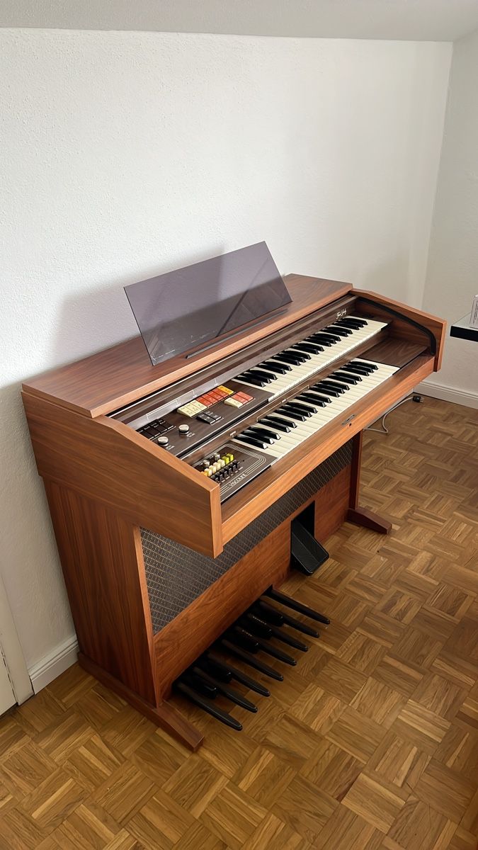 Hammond Musikinstrumente: Viscount  Hammond Orgel – Gebraucht aus Widnau von bogi012