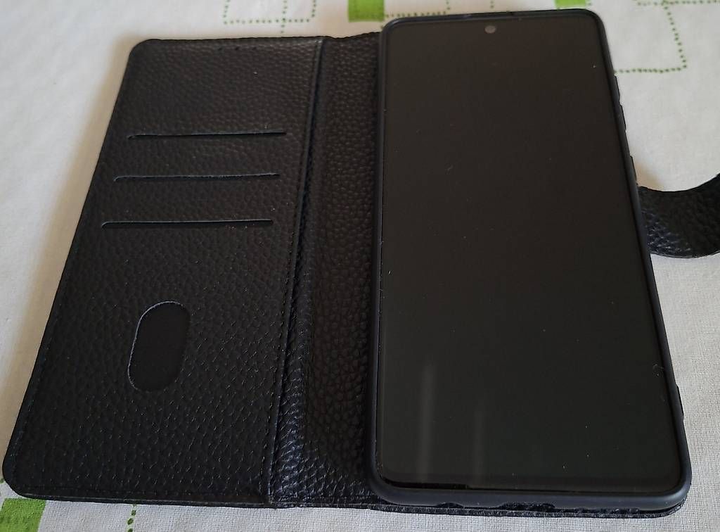 Portables: SAMSUNG GALAXY A51 – D'occasion à Giubiasco par risi012 2