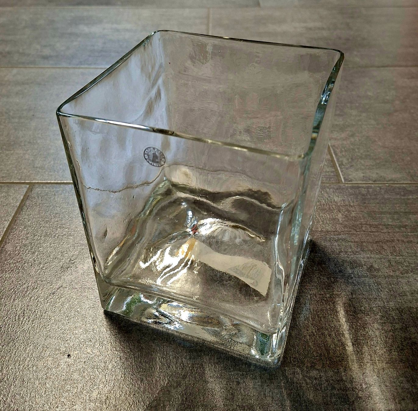 Alle Dekorationen: Glasvasen 4 Stück – Gebraucht aus Nussbaumen AG von Rosenrot