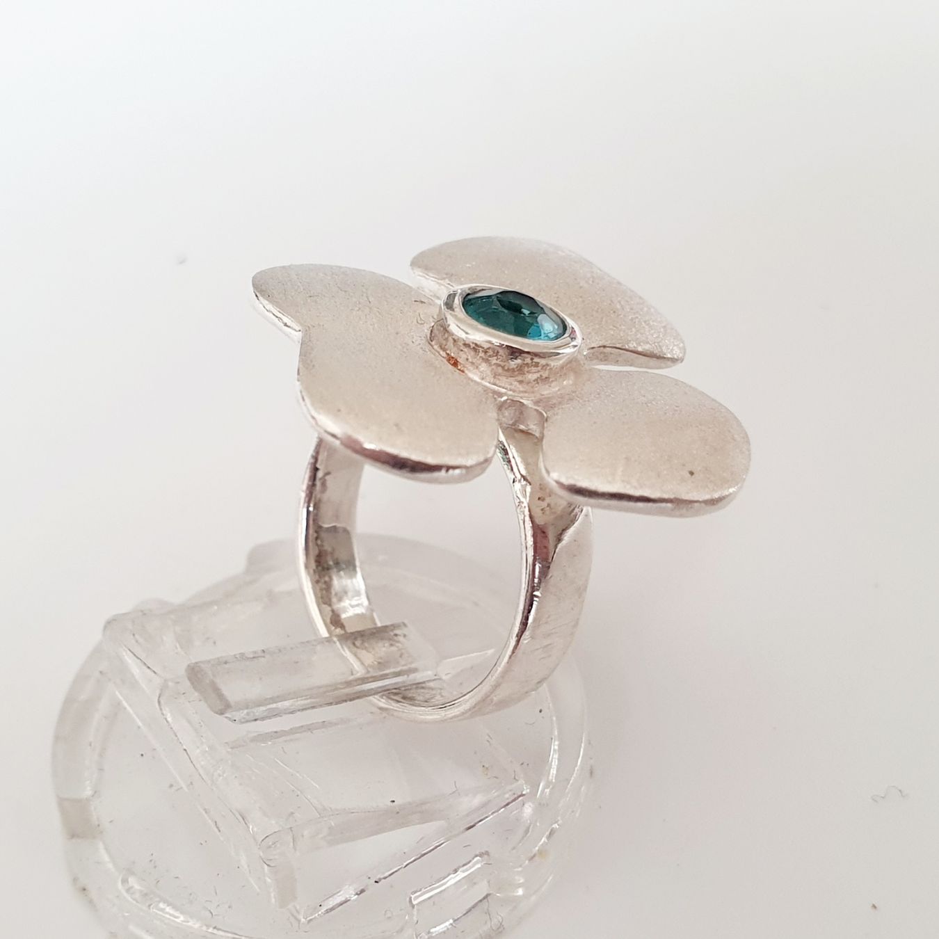 Anelli: Silber Ring 925  Blumenring mit blauem Stein Gr 15,9 mm – Usato da Kreuzlingen venduto da Wunderkiste123