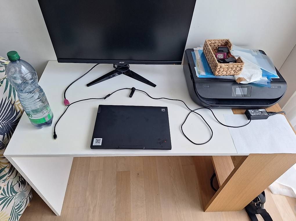 Schreibtische: Schreibtisch – Gebraucht aus Zürich von MatShopping 1